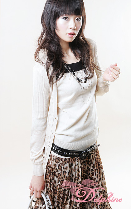 新款针织衫1101（四色）�