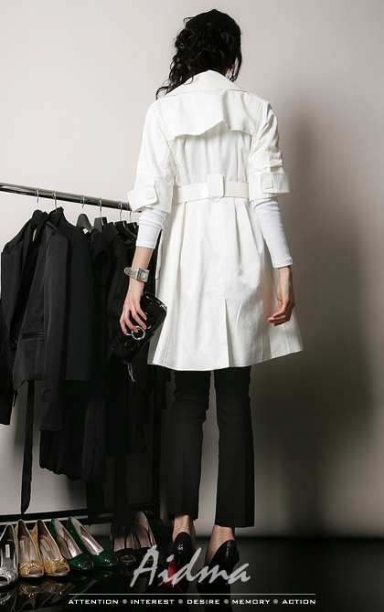 07韩版品牌白色风衣e9855�