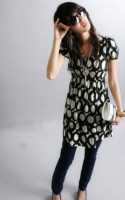 新款大圆点裙2021�