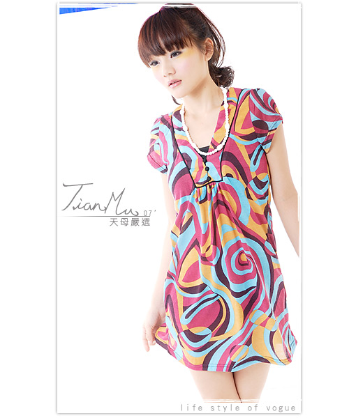 新款洋装玫红色2014�