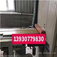 枫木地板是室内篮球场馆的材料