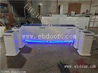 DESSMANN/德施曼指纹锁展示柜 厂家给门店设计装修批发价格