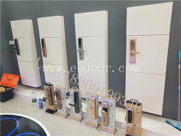 萤石指纹锁展示架 锁具专卖店设计效果图片