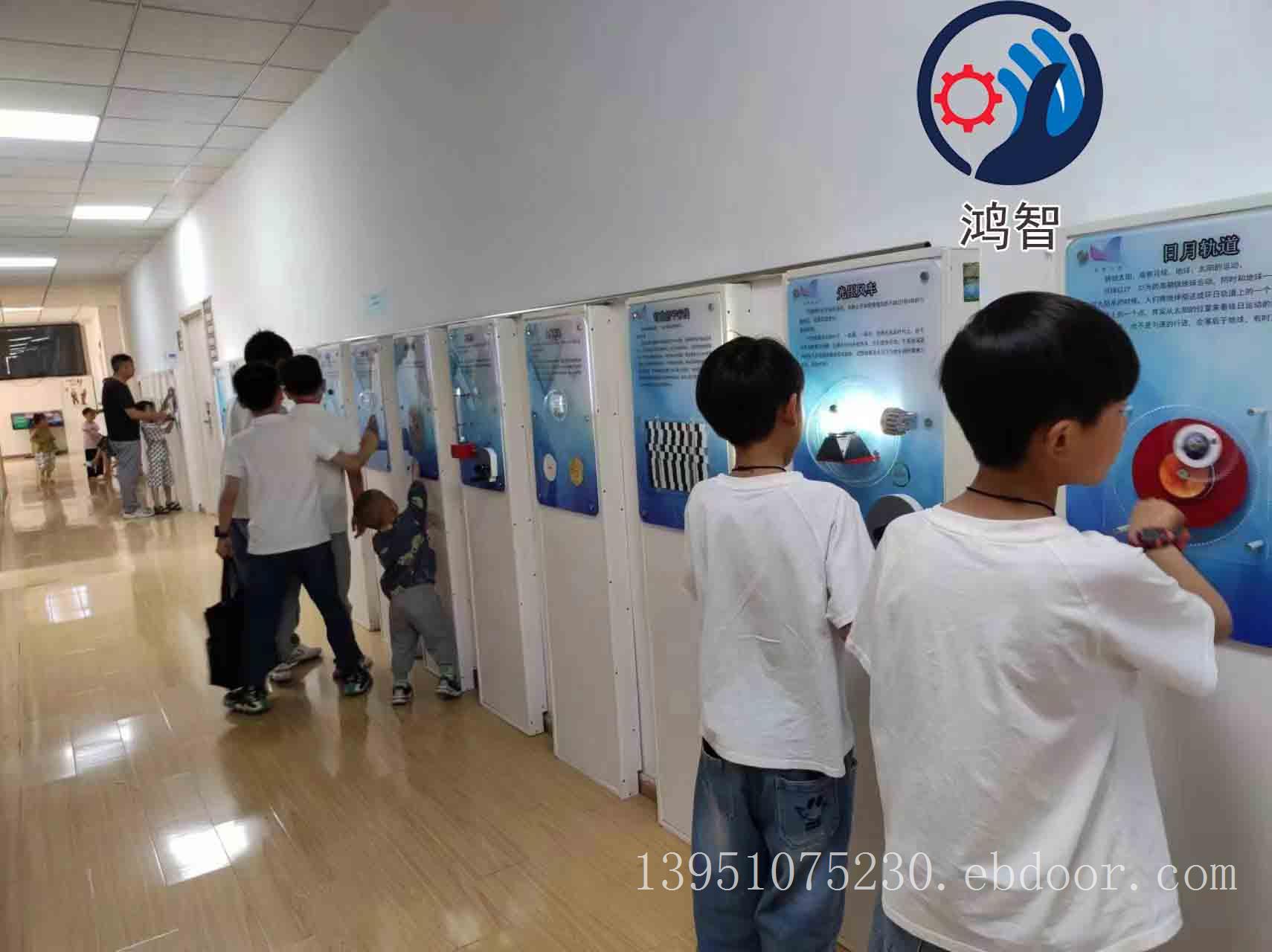 神奇的木箱子壁挂式展品科普互动墙面演示类