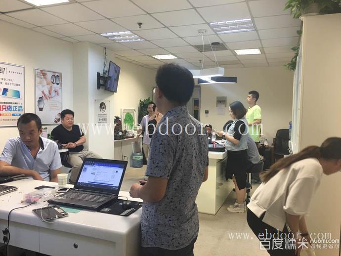 苹果678Plus外屏更换价格