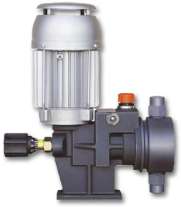 液压隔膜式计量泵-XRN系列�