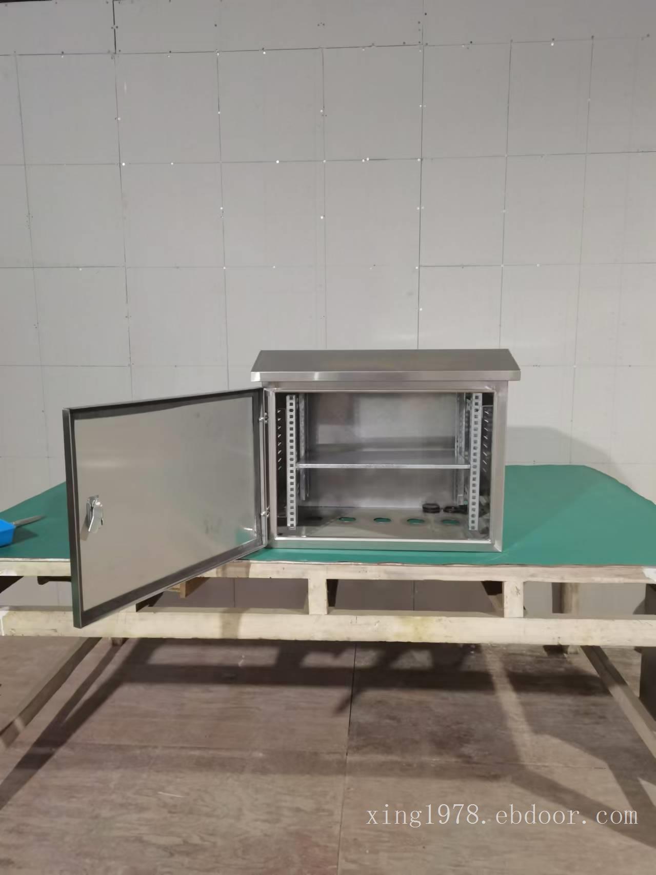 不锈钢挂壁式网络箱9u小型经济型交换机柜