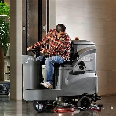 GM110BT85高美驾驶式洗地车，中型驾驶式洗地机