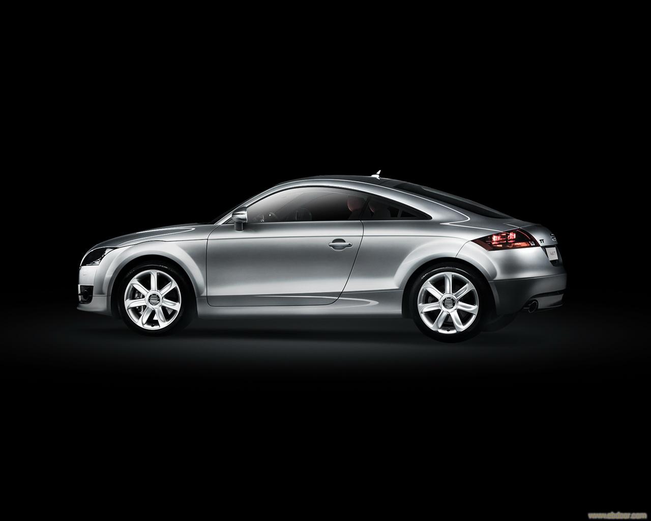 奥迪AUDI TT 3.2 Quattro�