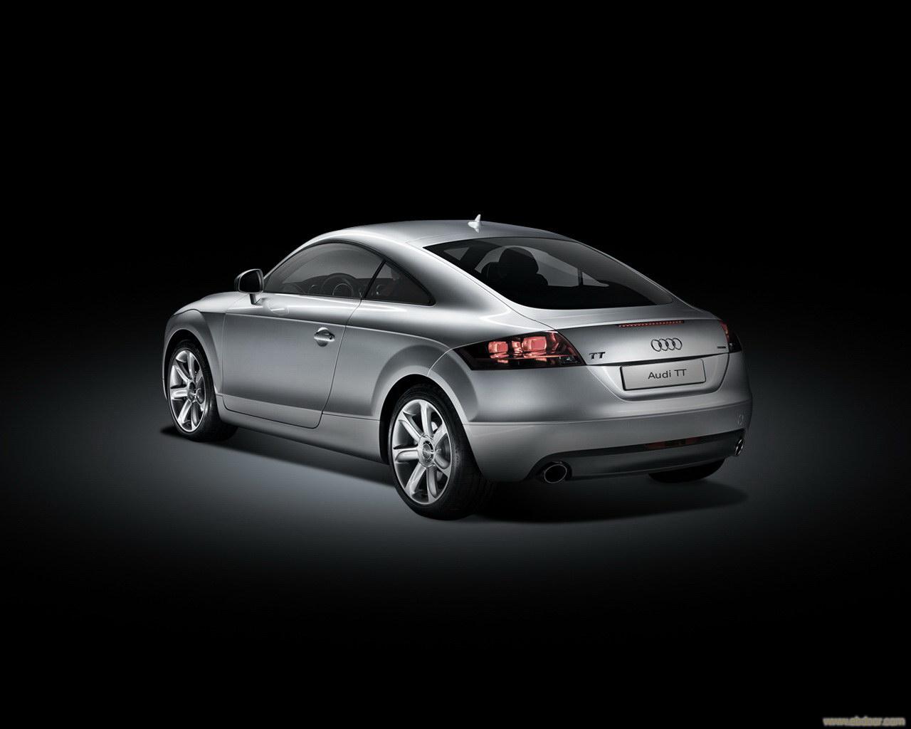 奥迪AUDI TT 3.2 Quattro�