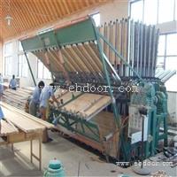篮球馆专用木地板 都是选用体育运动木地板 才能达到返球率