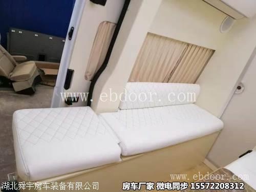 广东国六福特全顺房车多少钱价格亲民