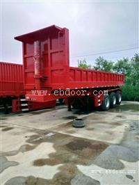 后翻自卸半挂车价格标准箱板高度