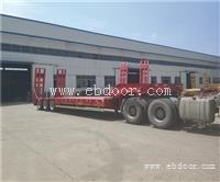 平板式三桥低平板拖板车轻量型后翻自卸半挂车13米拖车盘子13.75