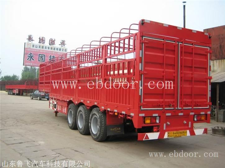 13米钩机板半挂车 13米轻飘王高栏半挂车 定做轻量型自卸半挂车