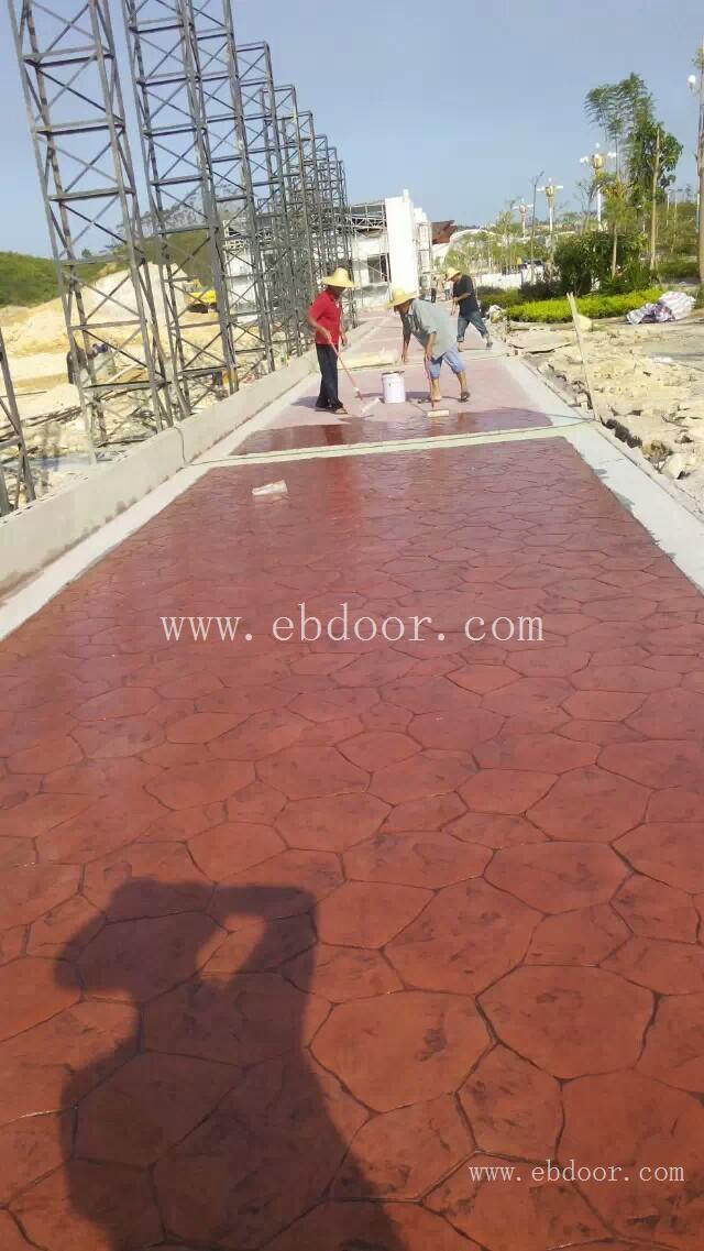 广元市彩色压印地面 混凝土压模地坪 水泥压模地坪价格
