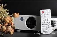 松下Panasonic投影机PT-SX320C时尚小巧、灵活出众 会议室使用投影机