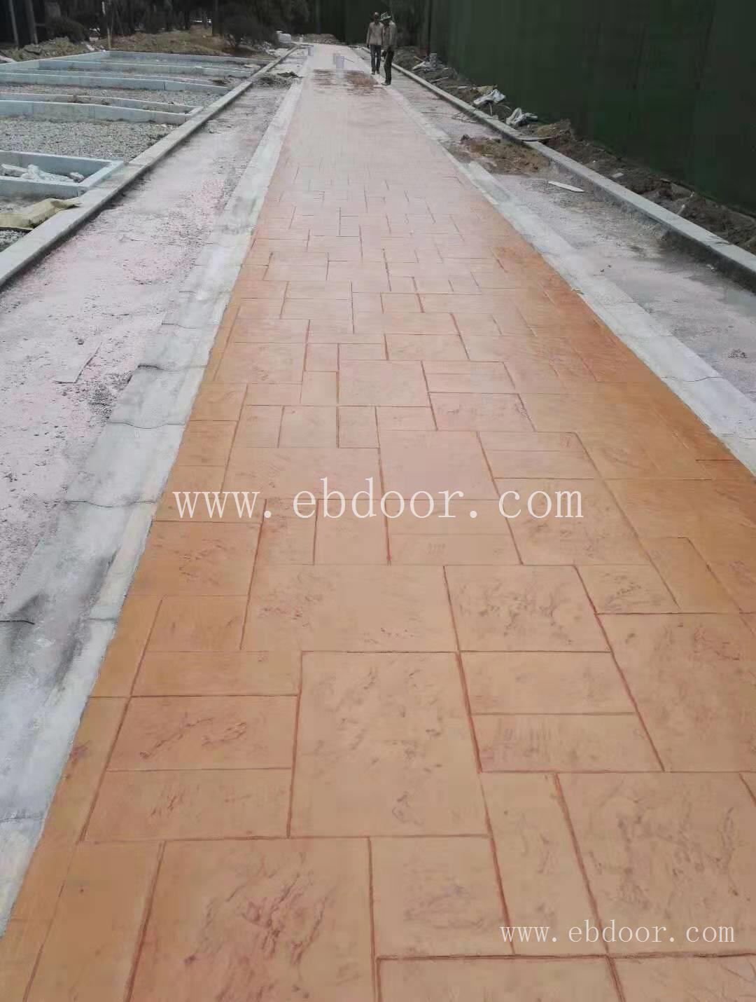 瑞丽市彩色压模地坪价格 彩色压印路面价格 压花地坪多少钱