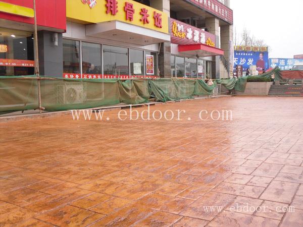 玉溪市水泥压花地坪材料 艺术压模地坪 混凝土压花路面包邮