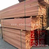 吉安市南美菠萝格板材厂家 南美菠萝格亲水平台