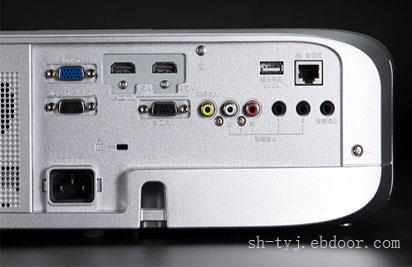松下Panasonic投影机PT-BZ580C 安装简便、应用灵活会议室使用投影仪