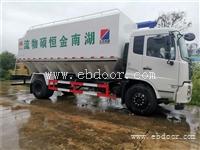 湖南长沙东风饲料车
