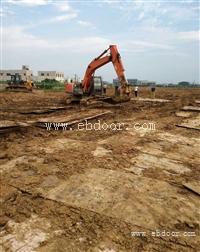 工地上的路基板 路基垫地钢板租借费用