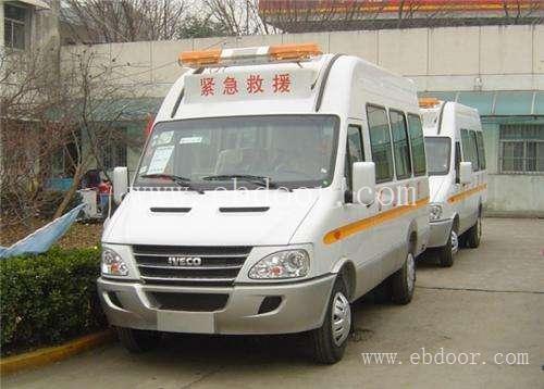 依维柯AD02救护车    M1-30重症监护型救护车    依维柯救护车