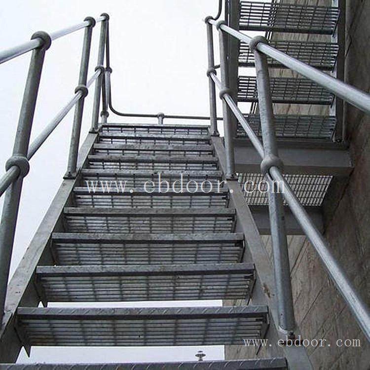 鹿邑焊接球形立柱栏杆 三球立柱栏杆 电厂楼梯扶手栏杆生产厂家