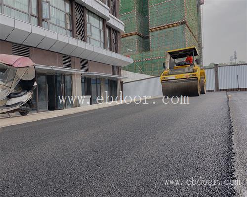 宜宾沥青路面铺筑_泸州彩色沥青路面施工_绵阳沥青路面工程