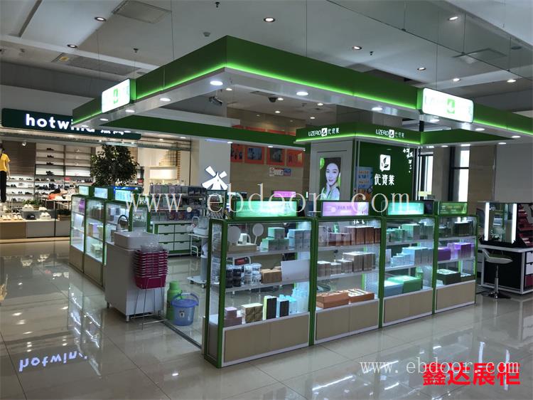 安康礼品展柜厂家
