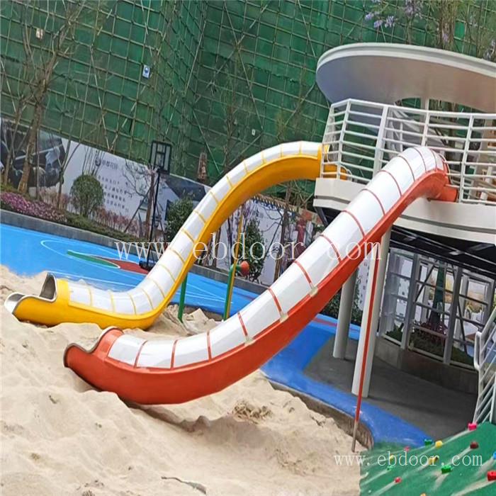 四川广场不锈钢滑梯工程