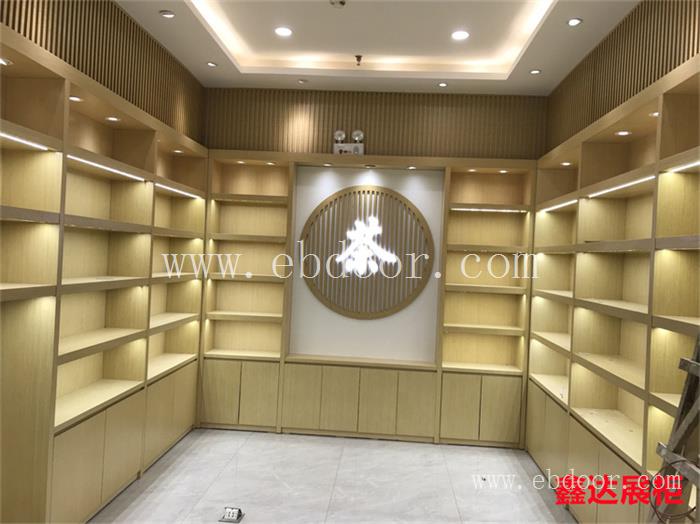 西宁烤漆展柜定做