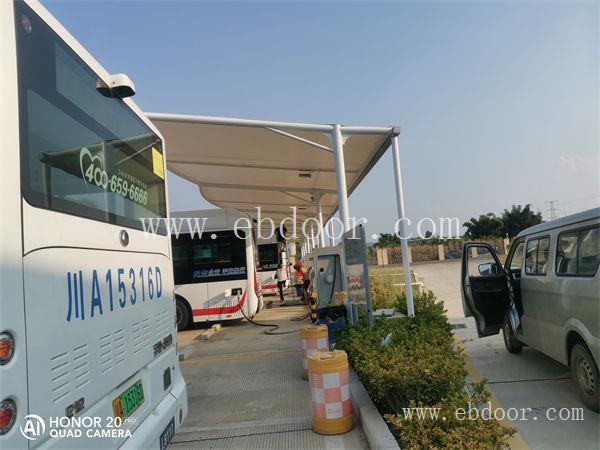 成都张拉膜结构汽车棚厂家