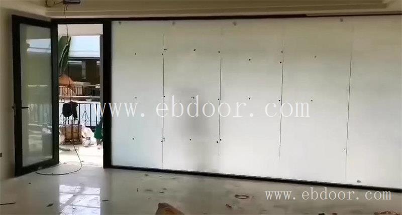 海东雾化隔断厂家