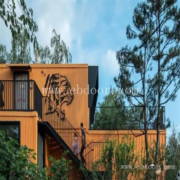 成都住人集装箱民宿生产厂家