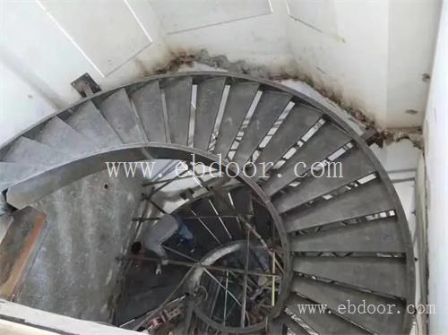 成都阁楼旋转楼梯价格