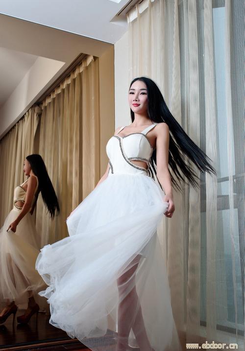 郑州市模特礼仪主持人各种演出影视演员明星网红安保兼职舞蹈歌手杂技器乐鼓舞曲艺