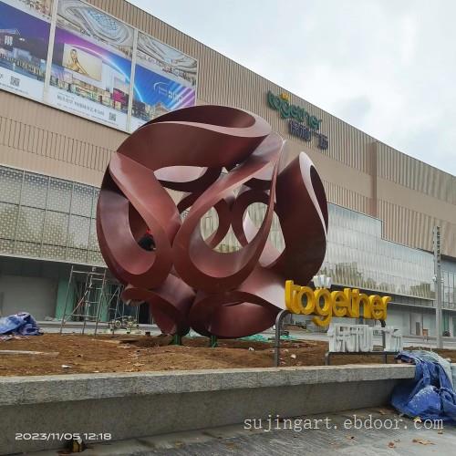 韩国保利广场铁绣球摆件 不锈钢球雕塑安装图