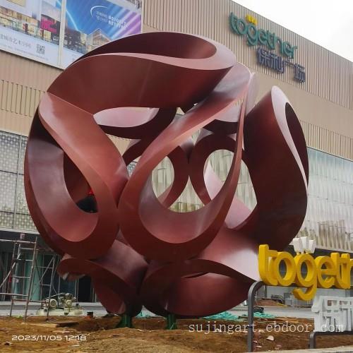 韩国保利广场铁绣球摆件 不锈钢球雕塑安装图