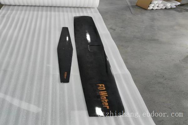 娱乐设施碳纤维水上自行车生产厂家重心低稳定性好