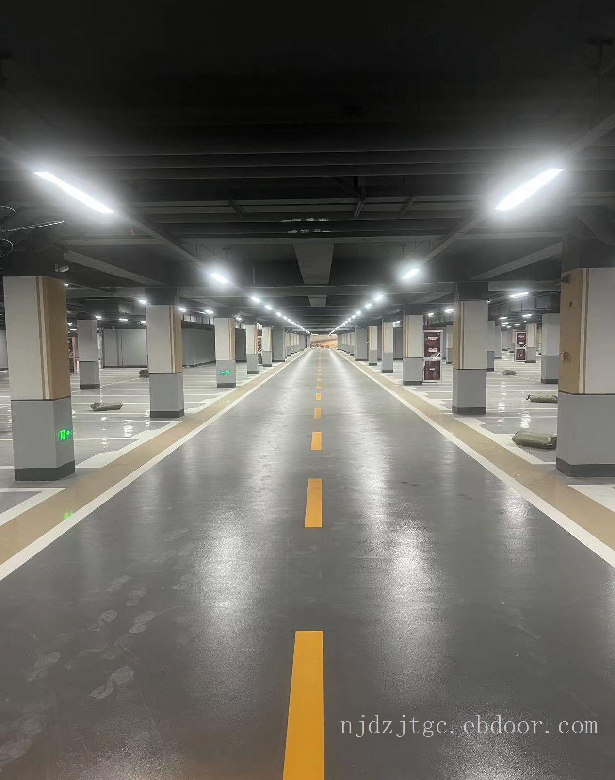 南京道路划线地下停车场道路划线