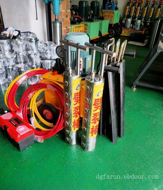 露天石材开采新设备液压大型分裂机特点
