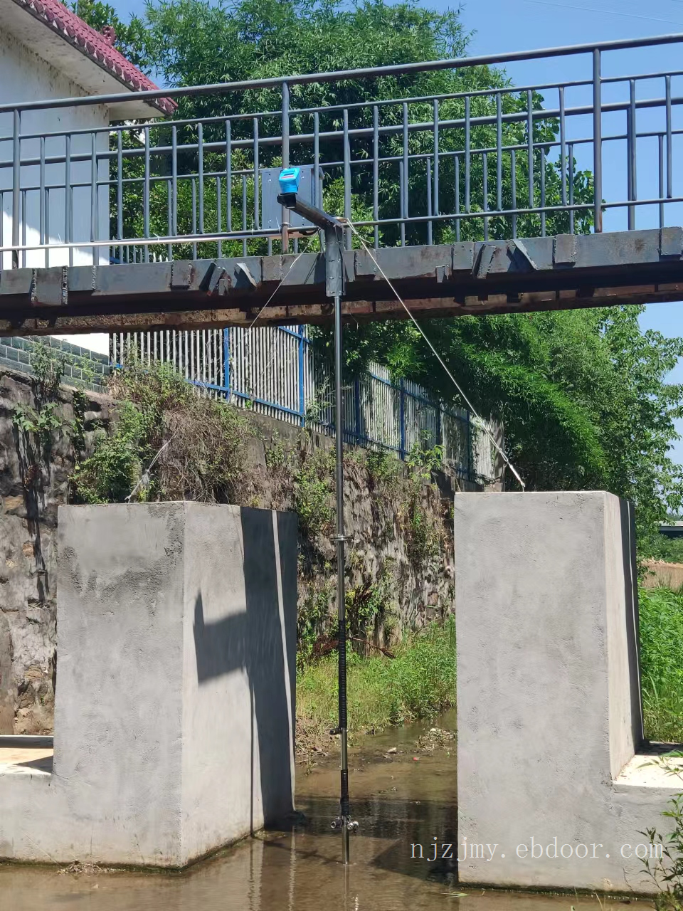 小流域卡口站泥沙流自动监测仪