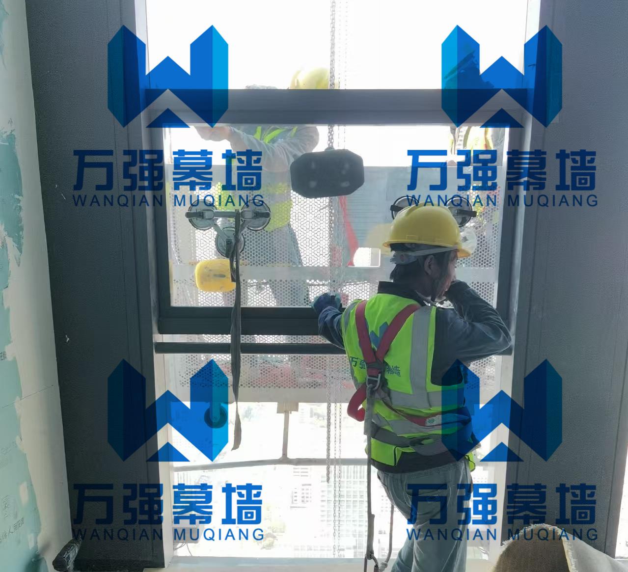 成都万强幕墙工程专业承包成都写字楼玻璃幕墙更换安装