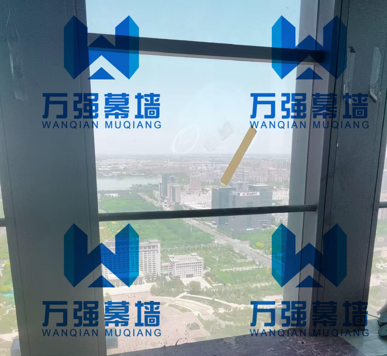 成都写字楼玻璃幕墙更换安装项目