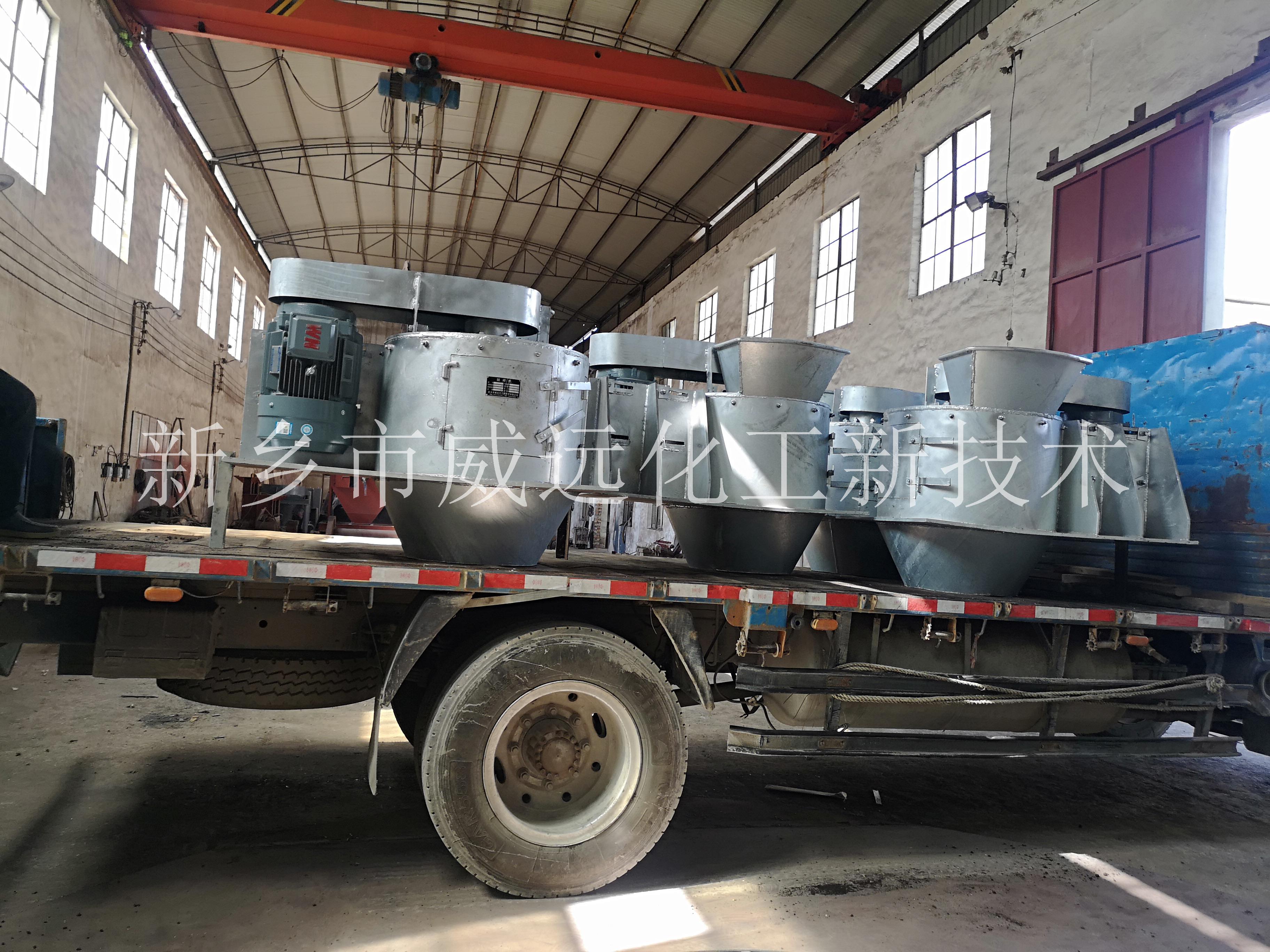 PCF型耐高温化工专用反击式细碎机