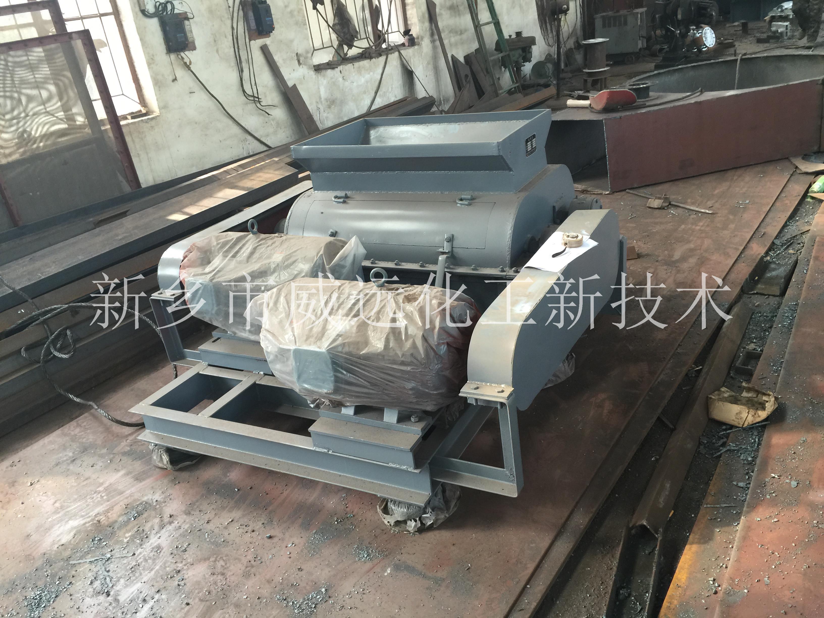 DPS型大块物料打散破碎机