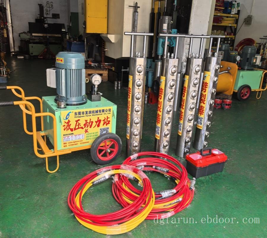柴油型液压岩石劈裂机多少钱一套
