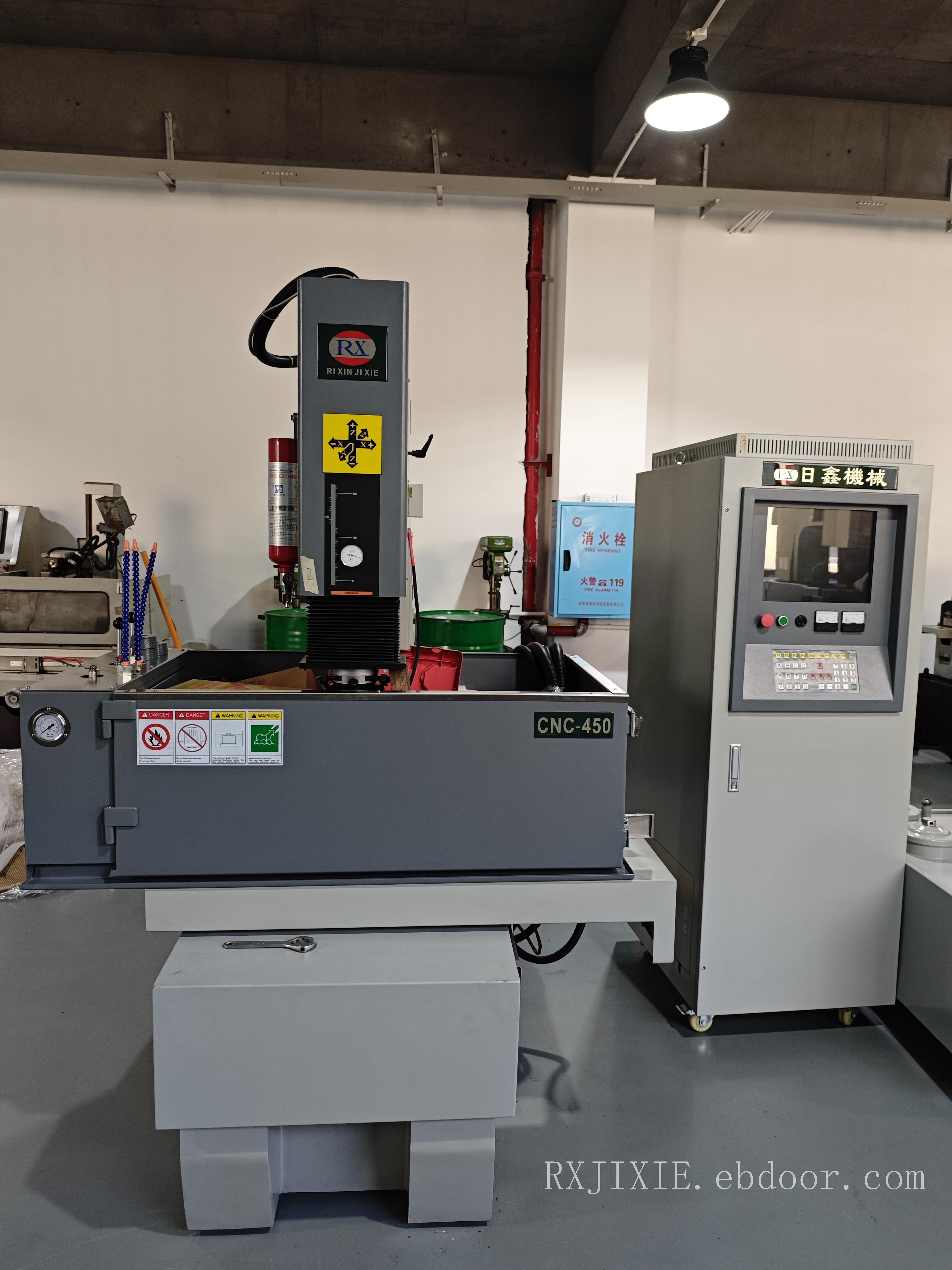 日鑫精密制造CNC-450火花机源头工厂